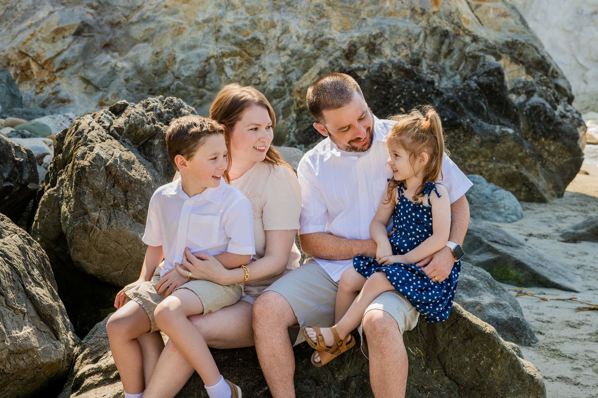 Luxury family portrait photography on California's Central Coast by Amy Marlan